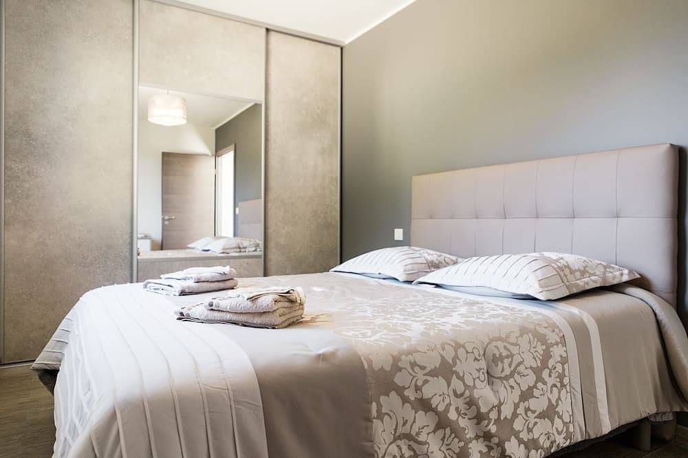 Macchione Villa, Sea View with Jacuzzi on Bastia in Bastia, Cap Corse
