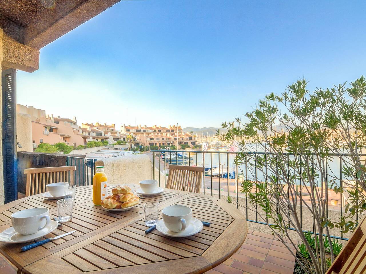 Appartement De Vacances pour 4 Personnes dans Port Cogolin, Cogolin