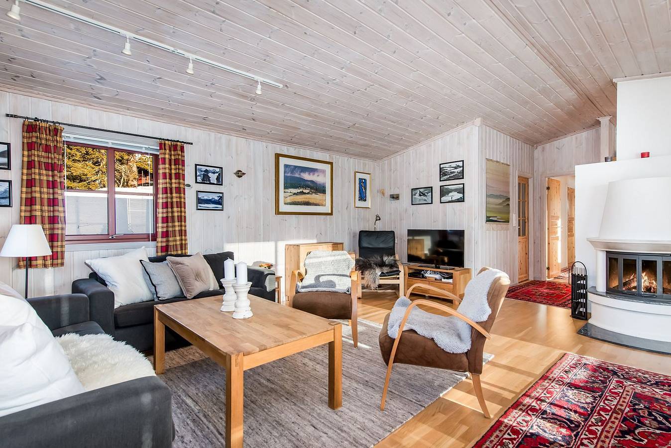 Ganze Wohnung, Hønsehauken · Badstu, Natur & Ski · 60 min Osl in Løten