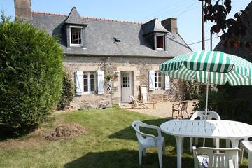 Gîte pour 5 personnes, avec jardin, animaux acceptés à Pleumeur-Gautier