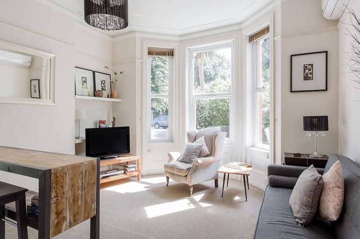 Appartement entier, Rustic Revived Victorian Seaside Retreat in Bournemouth, Angleterre du Sud-Ouest