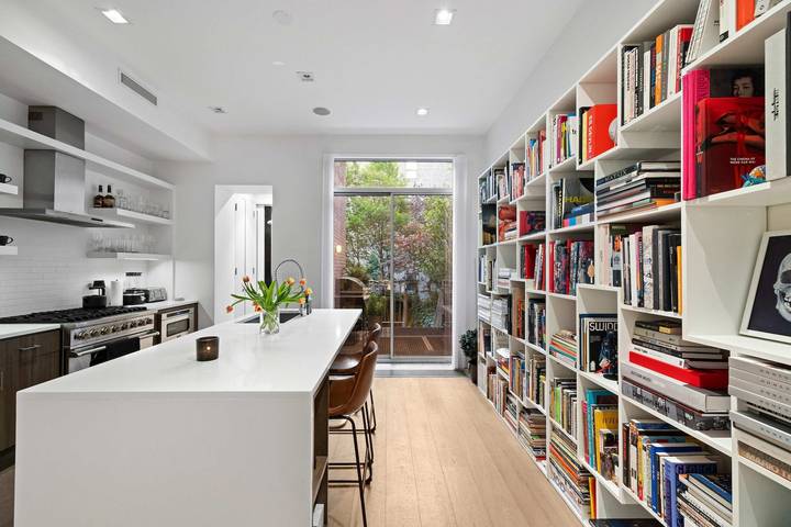 Gîte pour 10 personnes, avec terrasse et jardin, animaux acceptés dans Central Park