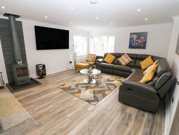 Cottage for 6 People in Cemaes, Isle of Anglesey, Photo 3