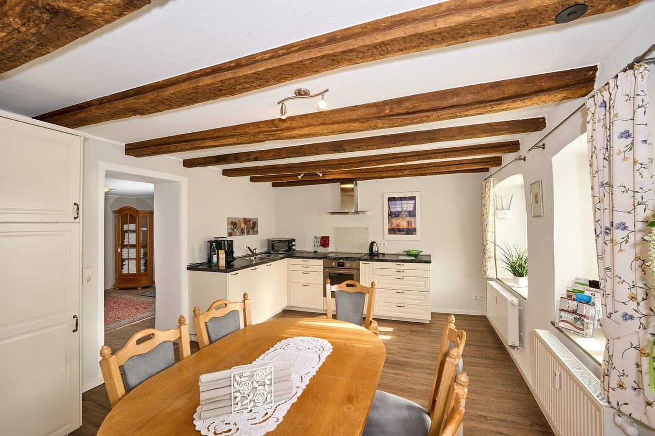 Ganze Ferienwohnung, 4-Bett-Ferienwohnung Finchen - im Haus Rumisch in Bettenfeld, Bernkastel-Kues & Umgebung