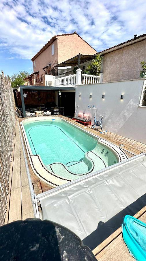 Maison Luxe 3 ch Piscine Spa, plage et port 5 mn, St Tropez 15 mn in Port Grimaud, Grimaud