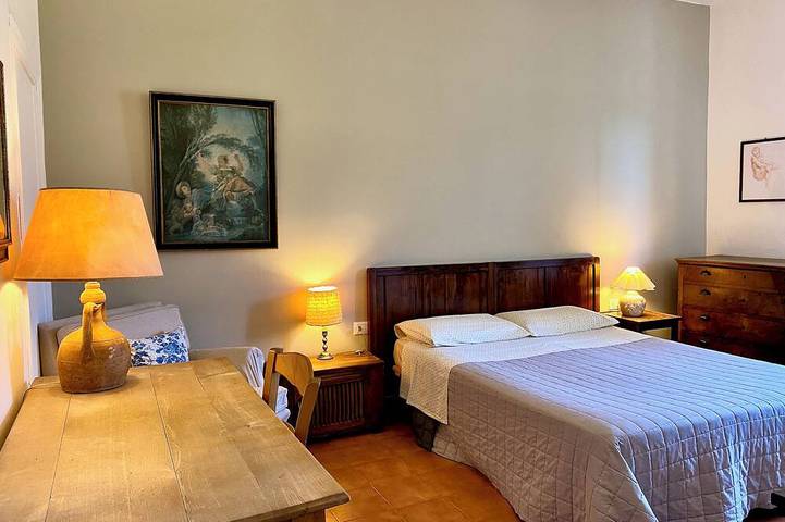 Appartement maison de campagne toscane, 10 min de la mer, avec clim et grand jardin. in Castagneto Carducci, Côte des Étrusques