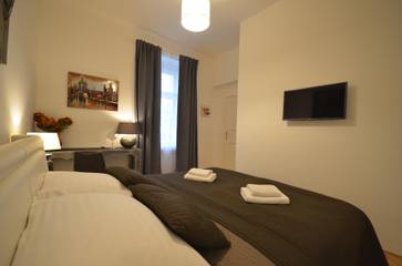 Holiday Apartment for 4 People in Staré Město, Prague, Photo 3