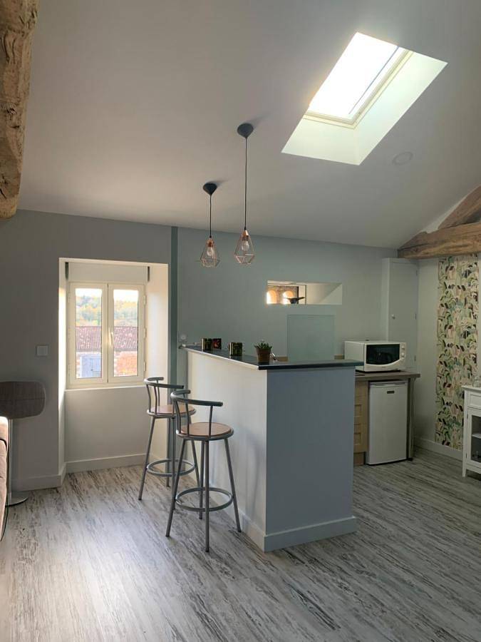 Gîte pour 4 personnes à Saint-Adjutory - 3