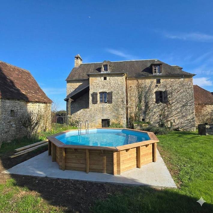 Location de vacances pour 6 personnes, avec Terrasse et Jardin ainsi que Piscine et Vue à Orliaguet - 3