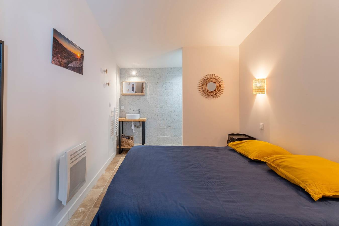 Vakantiehuis met zwembad aan de voet van de wijngaarden in de Luberon – Tilleul T3 Maison Marvic, foto 11
