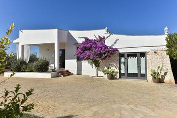 Villa pour 4 personnes, avec terrasse et jardin à Polignano a Mare