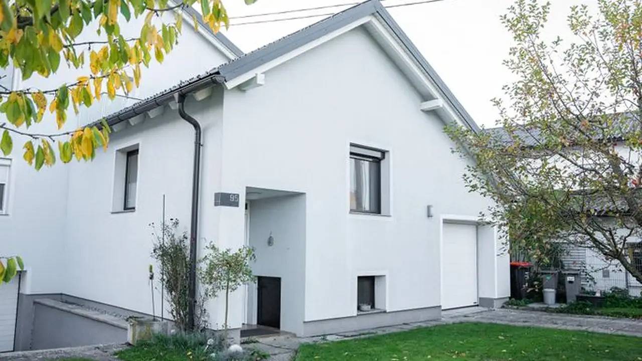 Ganze Ferienwohnung, Ferienwohnung für 4 Personen (75 m²) in Ottensheim in Linz-Wels