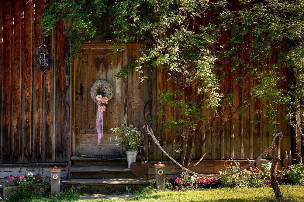 Unusual and romantic Gite de charme in Alsace in Orbey, Parc naturel régional des Ballons des Vosges