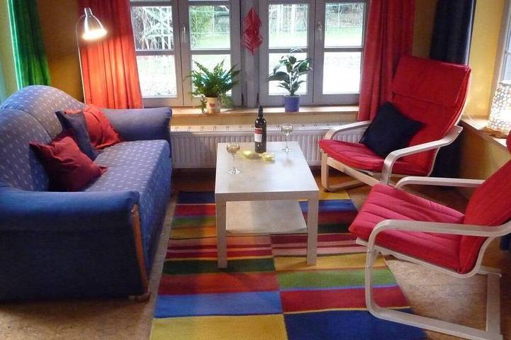 Ferienhaus für 4 Personen, mit Pool und Terrasse sowie Garten - 1