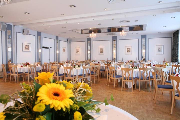Hotel für 2 Personen, mit Terrasse und Pool sowie Sauna in Braunschweig - 4