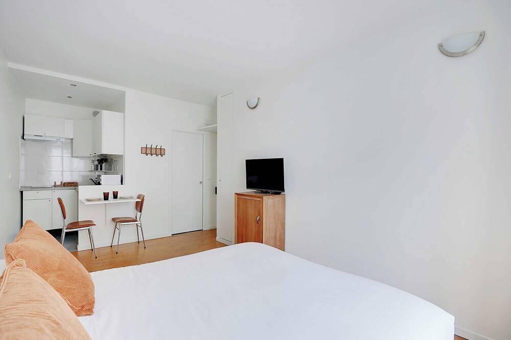 Ganze Wohnung, Modernes und gemütliches Studio - 2P - Rueil-Malmaison in Rueil-Malmaison, Hauts-de-Seine