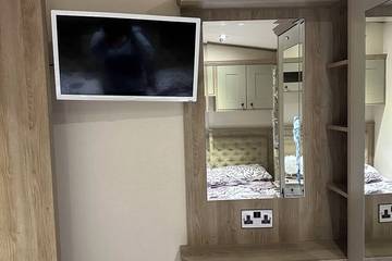 Static Caravan for 8 People in Thornton-Cleveleys, Lancashire, Photo 2