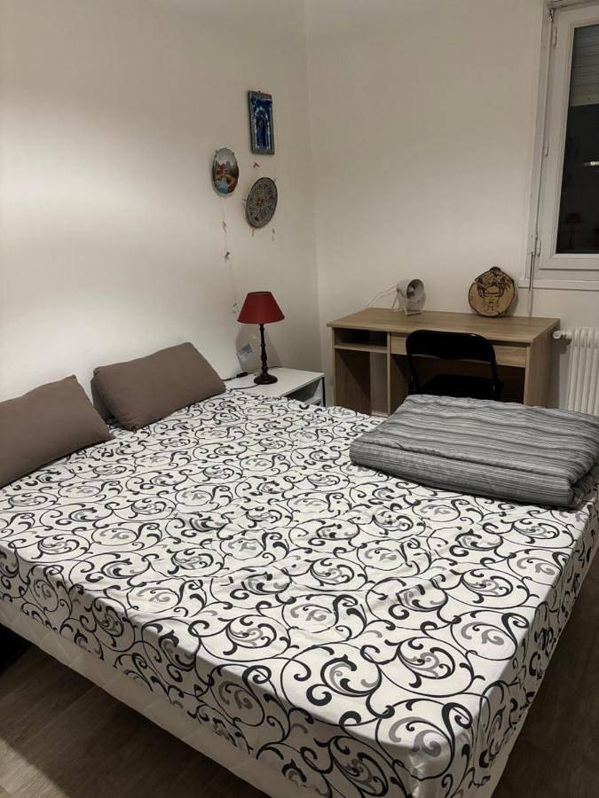 Gîte pour 2 personnes, avec vue à Vaulx-en-Velin - 3