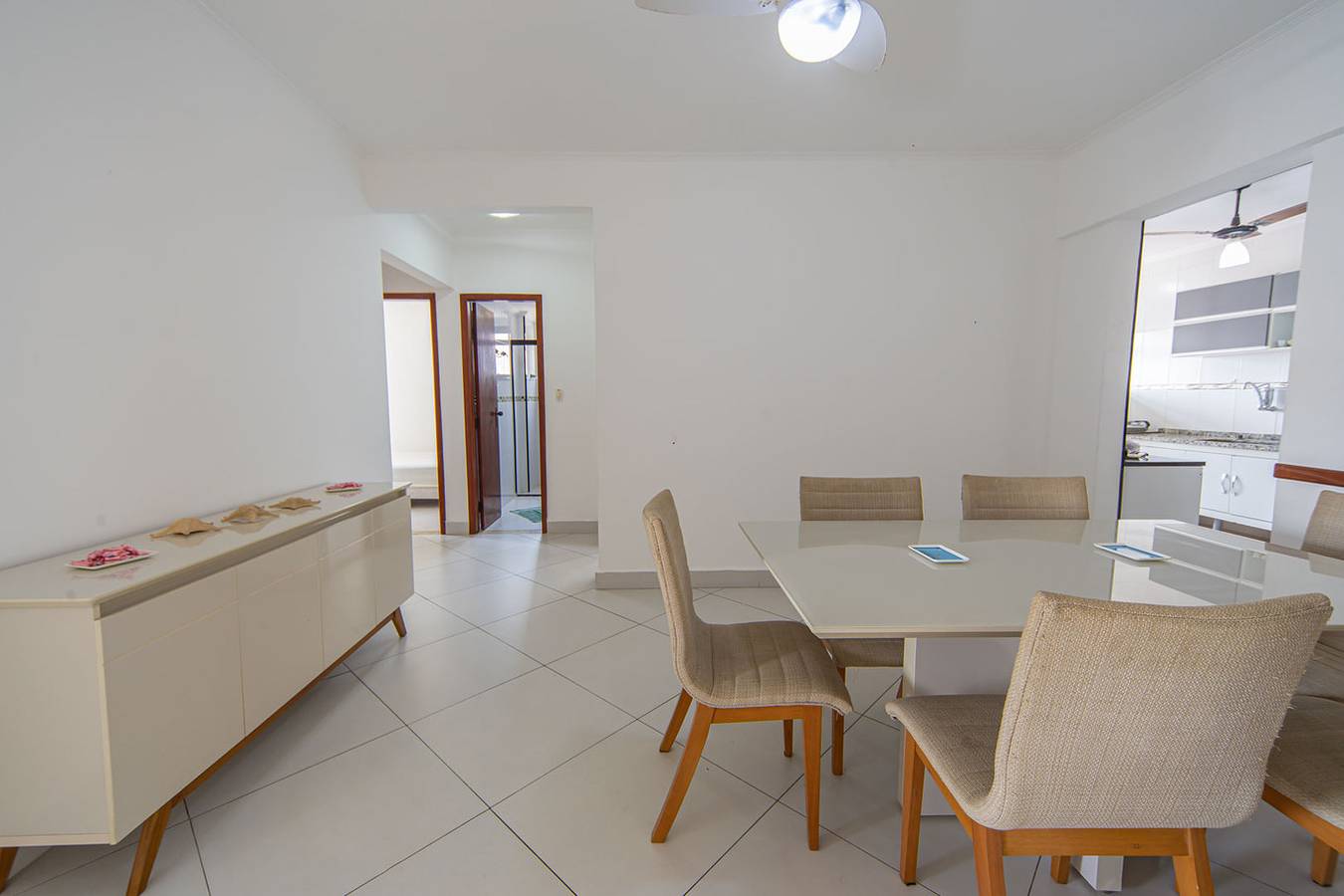 Ganze Wohnung, Ferienwohnung für 12 Personen mit Pool in Praia Grande, Baixada Santista