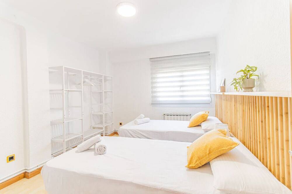 Ganze Wohnung, Your Ideal Base to explore Zaragoza`s delights in Saragossa, Saragossa Provinz
