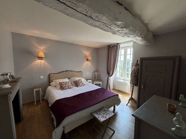 Location de vacances pour 2 personnes, avec jardin dans Maen-Roch