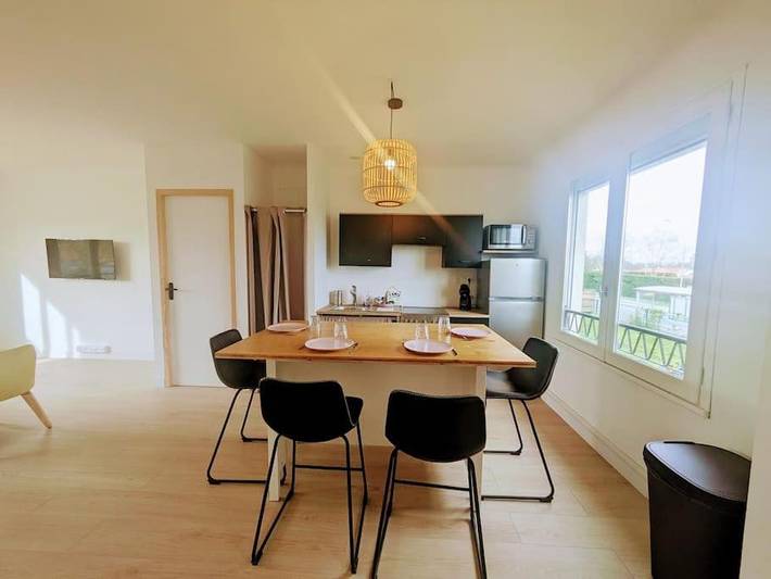 Location de vacances pour 6 personnes, avec jardin à Les Sorinières - 4