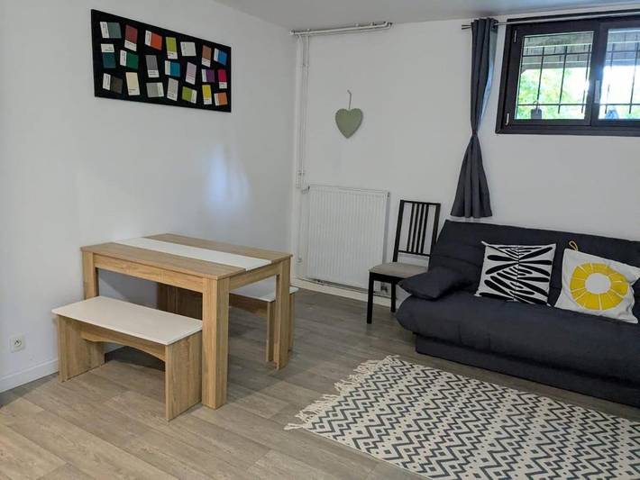 Gîte pour 6 personnes, avec terrasse et jardin à Pommeuse - 3