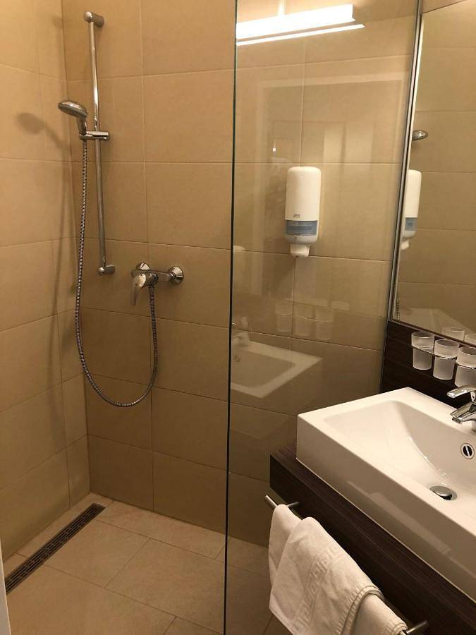 Hôtel pour 4 personnes, avec jardin et vue à Vienne (Autriche) - 4