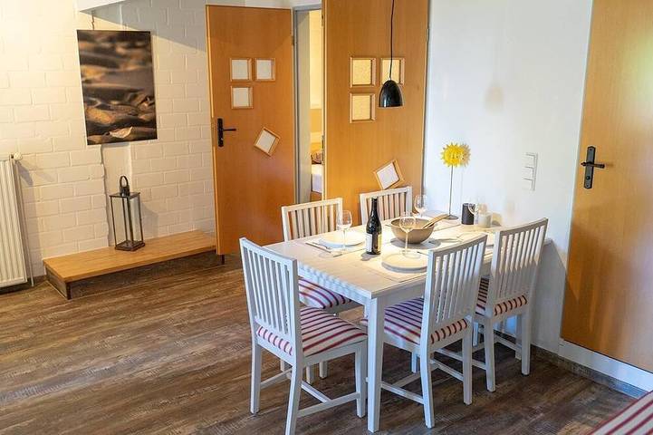 Ferienwohnung für 5 Personen, mit Terrasse und Garten - 1