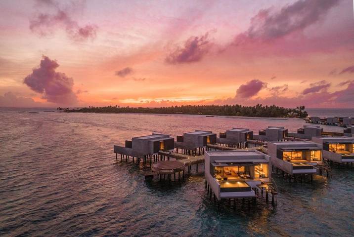 Bungalow für 3 Personen, mit Ausblick und Pool sowie Garten auf den Malediven