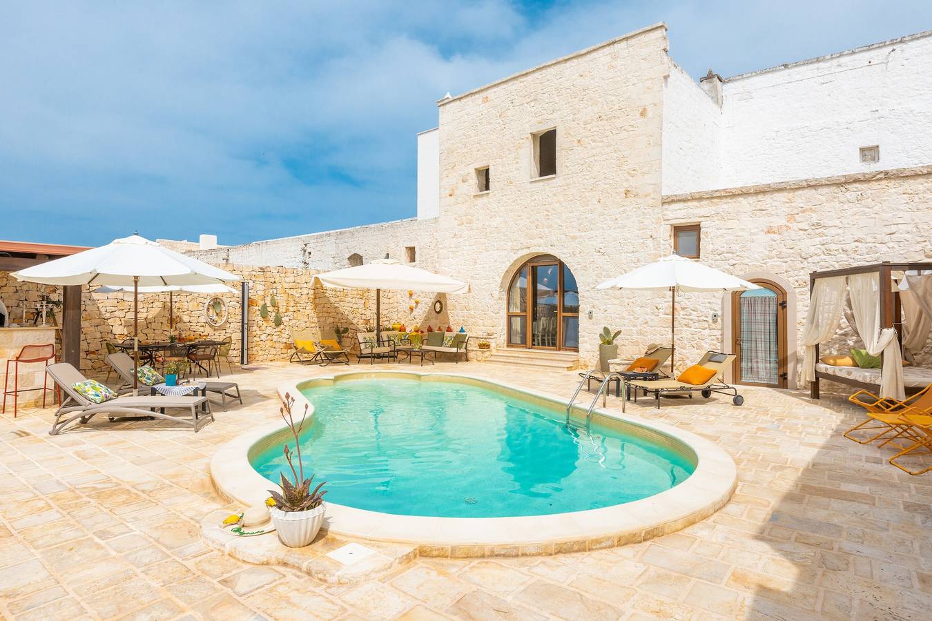 Villa "Casale Citrignano" mit Privatem Pool in San Michele Salentino, Salento
