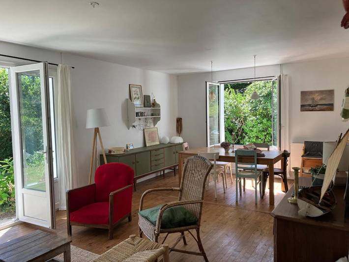 Location de vacances pour 8 personnes dans Locmaria (Groix) - 2