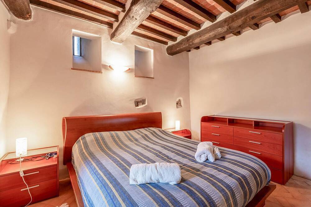 Appartamento intero, Splendido appartamento con 1 camera da. in Todi, Perugia e dintorni
