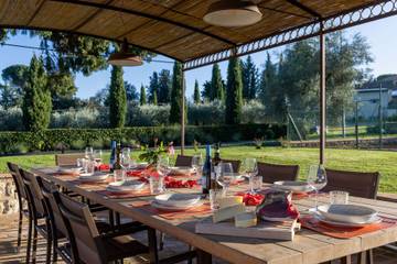 Villa for 14 People in San Gimignano, Siena Province, Photo 2