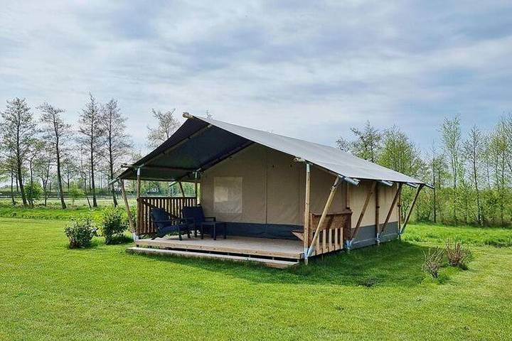 Camping voor 4 personen, met Terras en Tuin in Nationaal Park De Alde Feanen