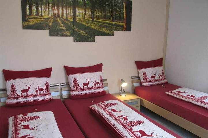 Bauernhof für 3 Personen, mit Balkon und Garten in Thale - 2