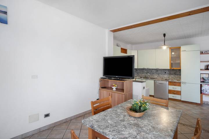 Appartamento intero, Appartamento 'Alba Marina' con vista mare, terrazza privata e Wi-Fi in Baia delle Vele, San Lorenzo al Mare