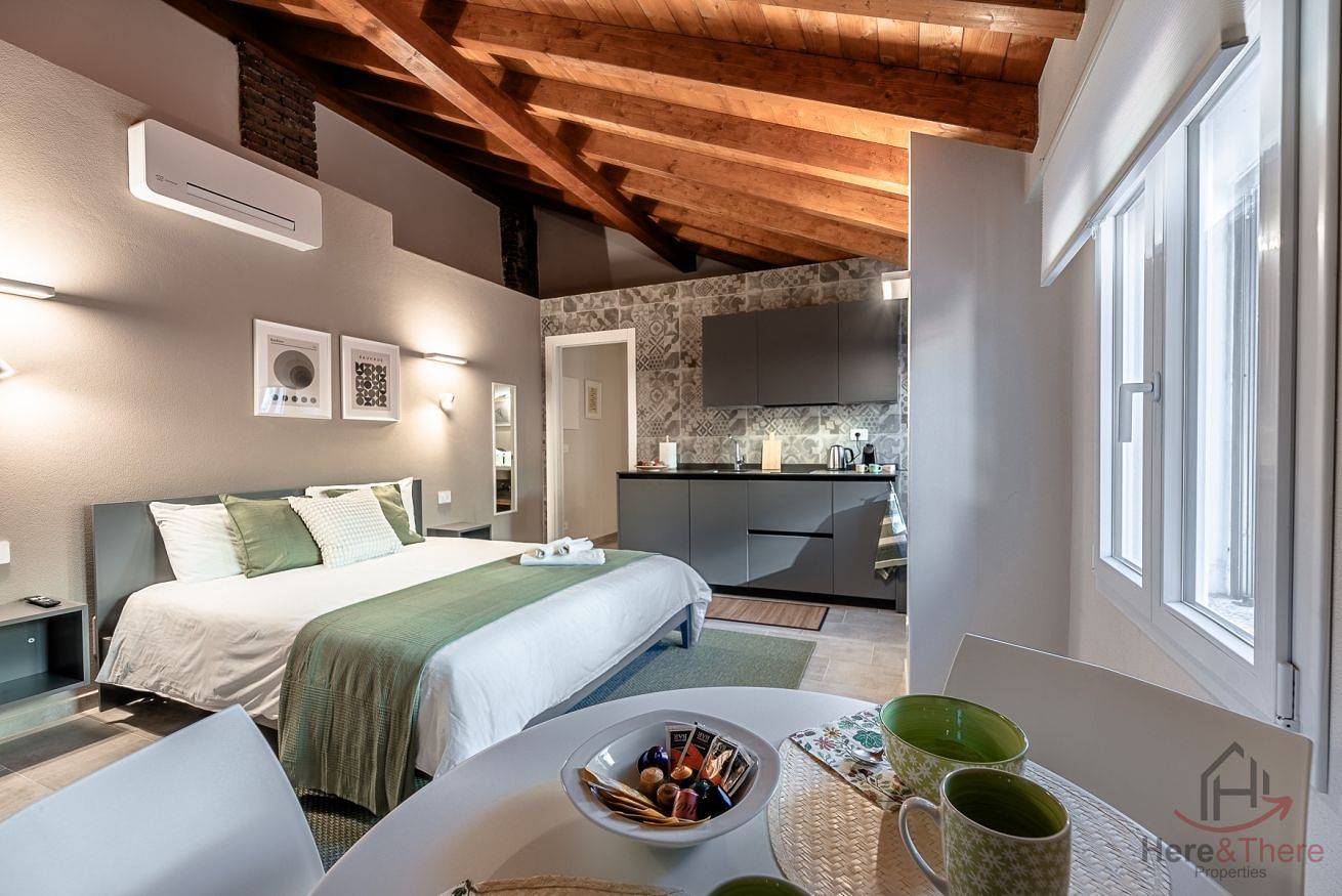 Entire apartment, [Alta Via 4] Free Parking • Sea 20 min • A/C in Altare, Savona Province