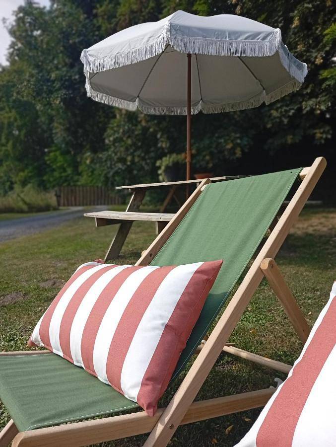 Location de vacances pour 2 personnes, avec terrasse ainsi que jardin et vue à Écuires - 3