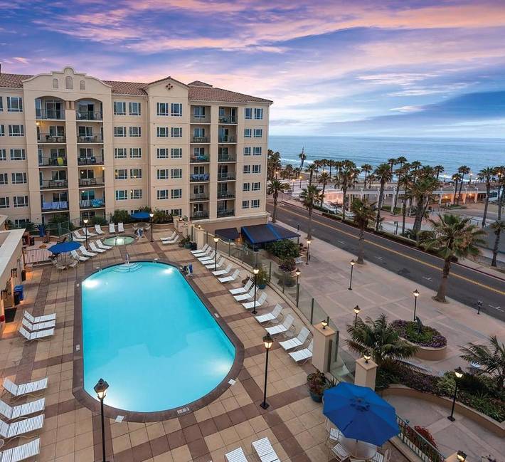 Resort für 6 Personen, mit Pool und Terrasse sowie Whirlpool und Sauna - 1