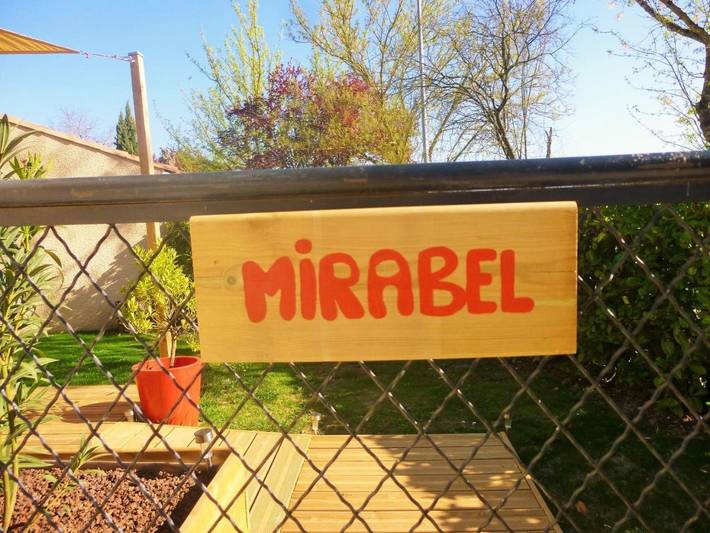 Location de vacances pour 2 personnes, avec terrasse et jardin à Saint-Jean - 3