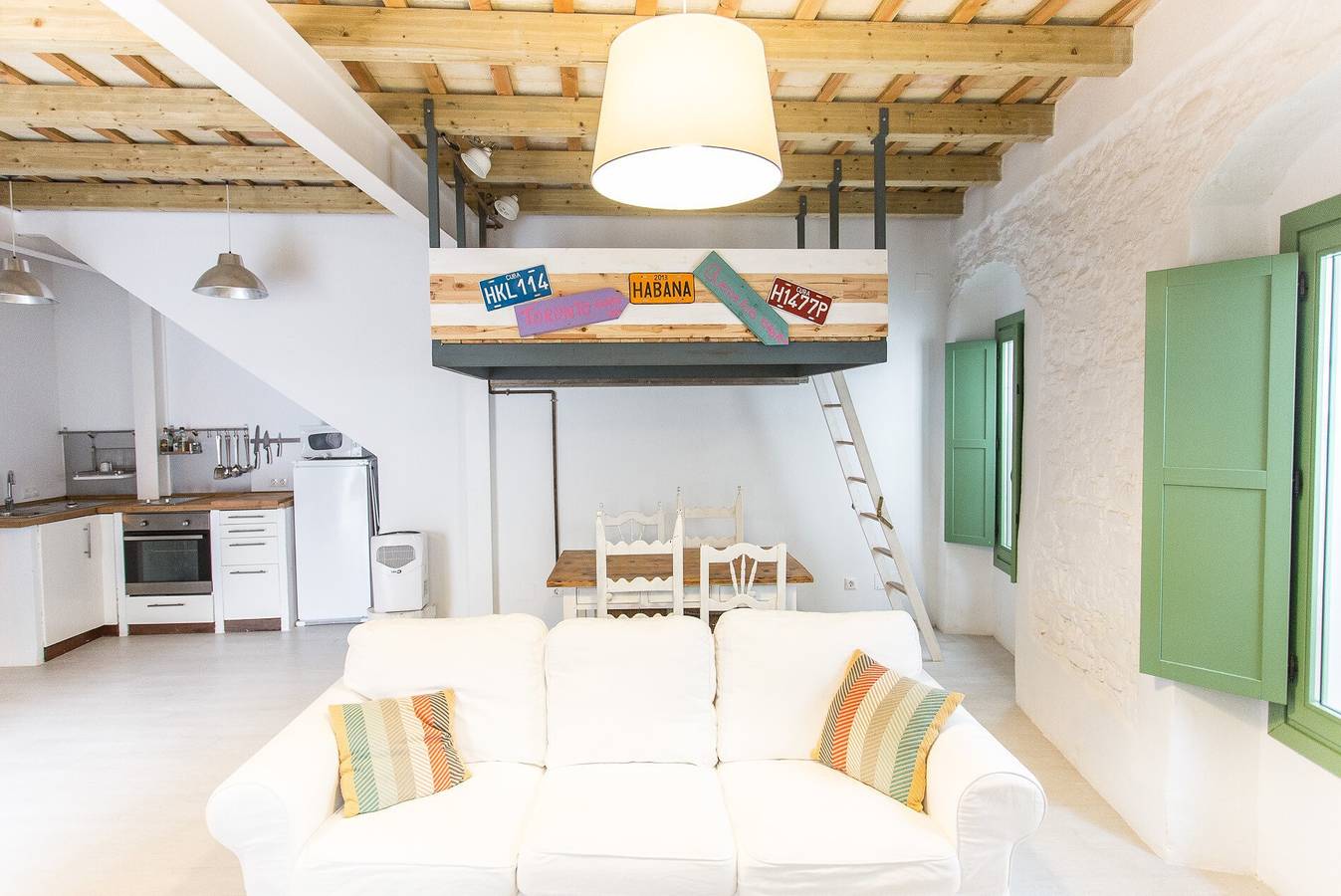 Apartamento entero, Apartamento 'Casco Antiguo Sirocco' con Wi-Fi y Aire Acondicionado in Playa de Los Lances, Tarifa