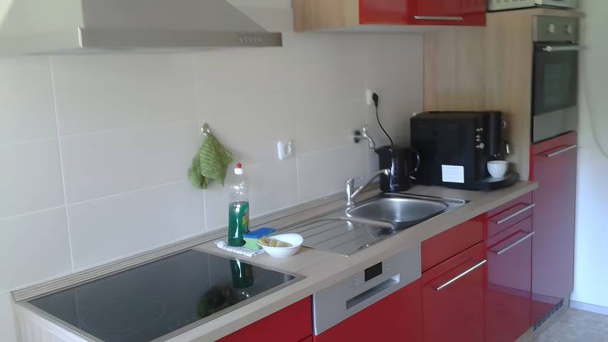 Entire apartment, Apartment "For 4 Guests, 75 m²" with Shared Garden and Wi-Fi in Heeßen, Landkreis Schaumburg