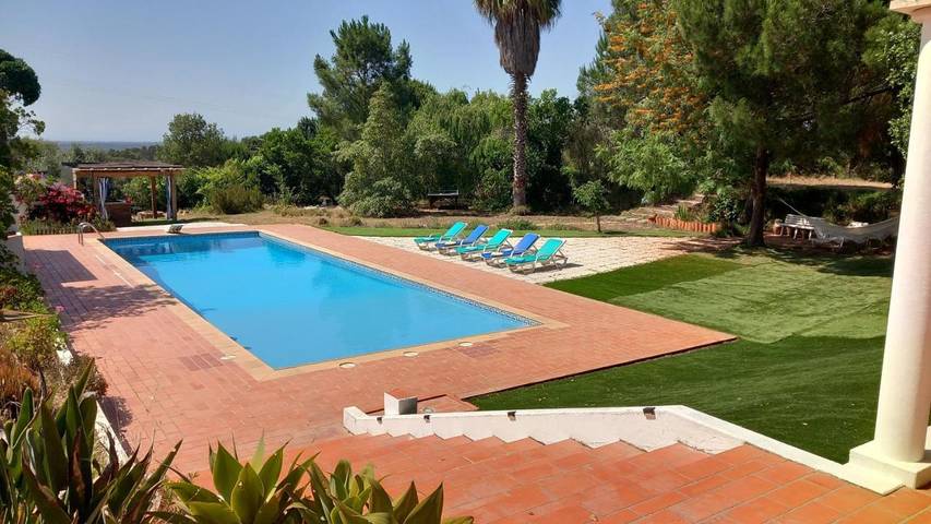Casa de férias para 6 pessoas, com jardim e vista e ainda piscina, com animais de estimação em Melides