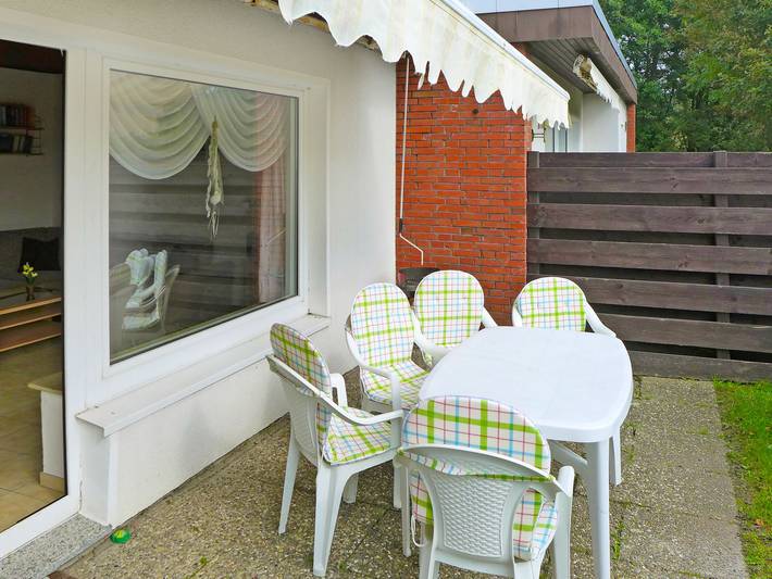 Ferienhaus für 5 Personen, mit Terrasse und Garten in Norddeich - 2