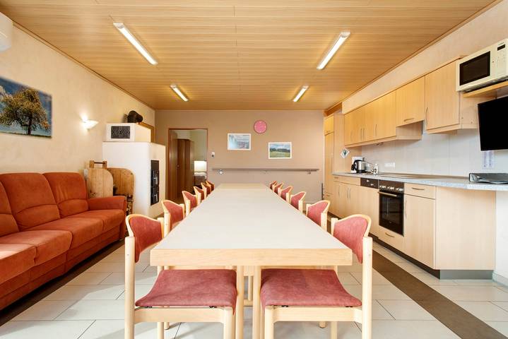 Ferienwohnung für 12 Personen, mit Garten und Sauna sowie Kinderpool, kinderfreundlich in Deggenhausertal - 4