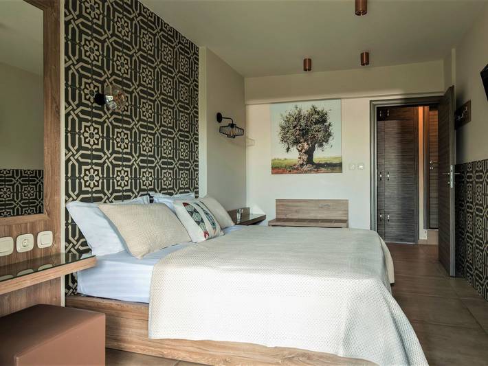 Ferienwohnung für 5 Personen, mit Terrasse und Garten sowie Kinderpool und Pool in Chalkidiki