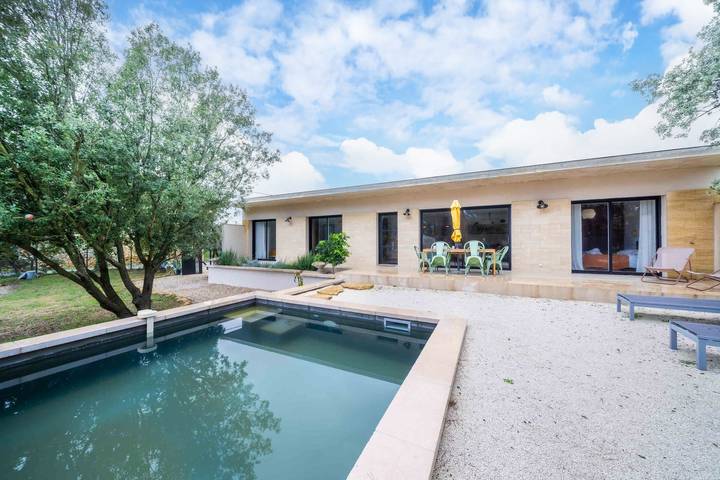 Maison de vacances pour 6 personnes, avec piscine ainsi que terrasse et jardin - 1