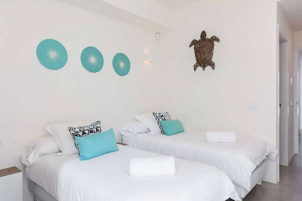 Villas Algueras in S'Argamassa, Coast of Ibiza
