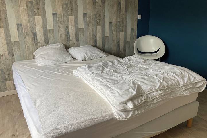 Gîte pour 4 personnes à Bec-de-Mortagne - 2